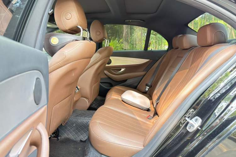 Used Mercedes-Benz E-Class 2020 E 260 Sport Edition Exterior 5