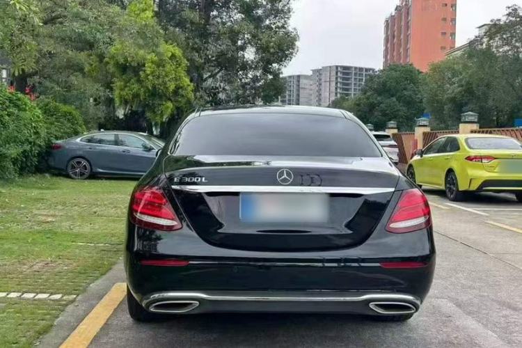 Used Mercedes-Benz E-Class 2020 Facelift E 300 L Stylish Edition Exterior 5