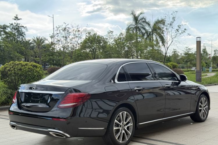 Used Mercedes-Benz E-Class 2020 Facelift E 260 L Exterior 5