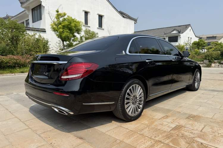 Used Mercedes-Benz E-Class 2020 Restyled E 300 L Exclusive Edition Exterior 5