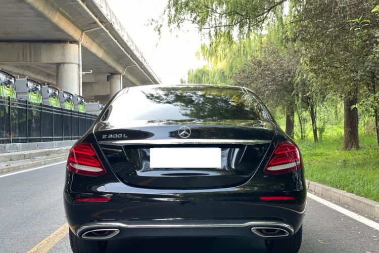 Used Mercedes-Benz E-Class 2020 Restyled E 300 L Exclusive Edition Exterior 5