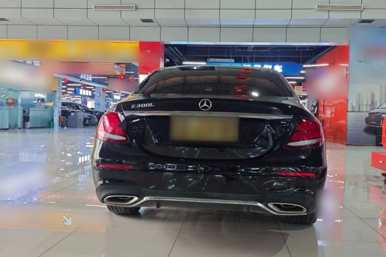 Used Mercedes-Benz E-Class 2020 Restyled E 300 L Sport Exclusive Edition Exterior 5