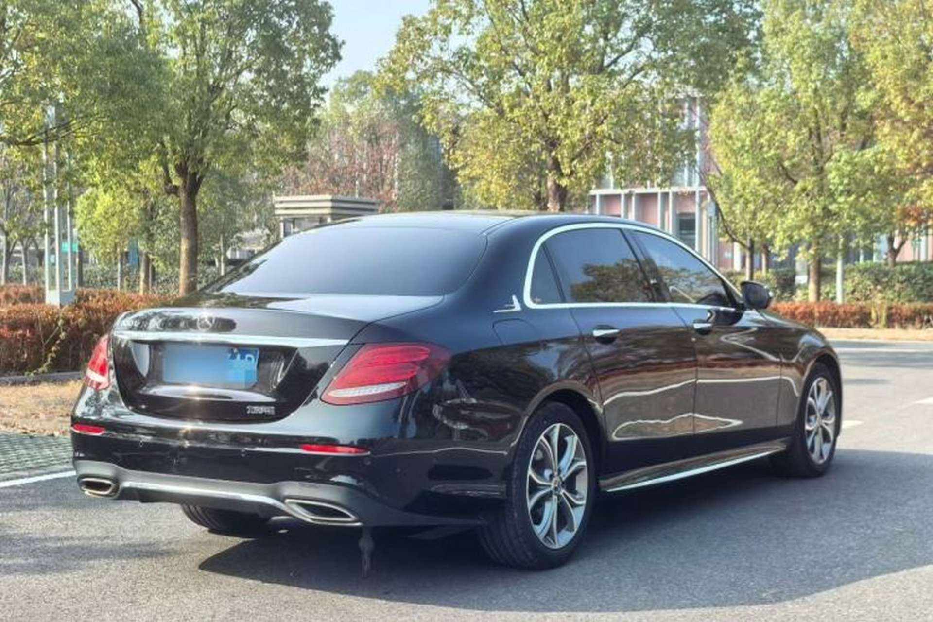 Used Mercedes-Benz E-Class 2020 E 300 L Sporty and Stylish Model Exterior 5