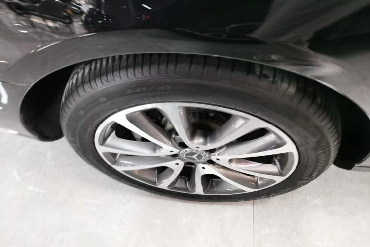 Used Mercedes-Benz E-Class 2020 E 260 L 4MATIC Exterior 5