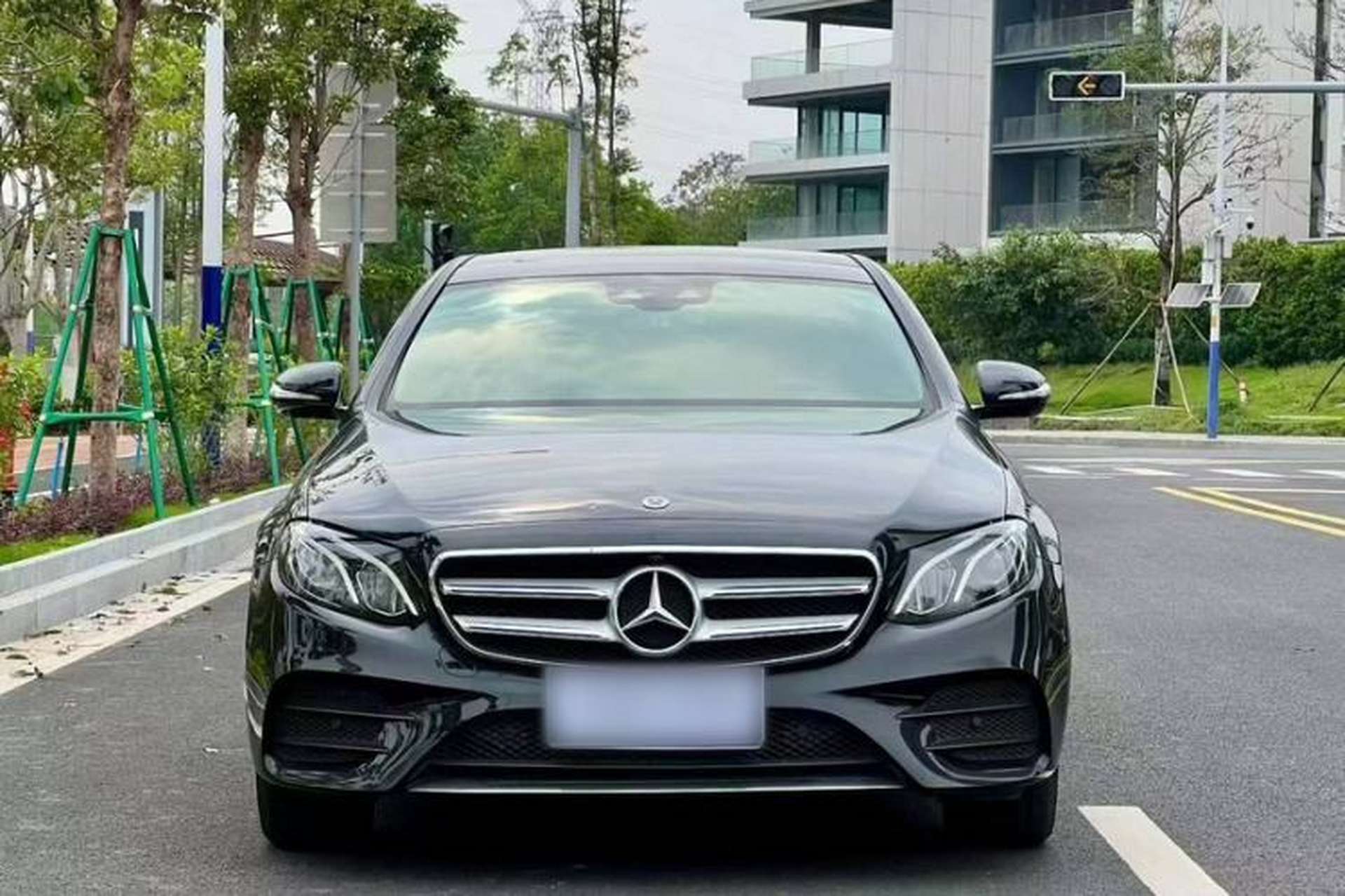 Used Mercedes-Benz E-Class 2020 Restyled E 300 L Sport Exclusive Edition Exterior 5