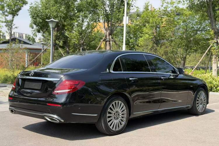Used Mercedes-Benz E-Class 2020 Restyled E 300 L Exclusive Edition Exterior 5