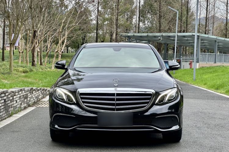 Used Mercedes-Benz E-Class 2020 Facelift E 260 L Exterior 6