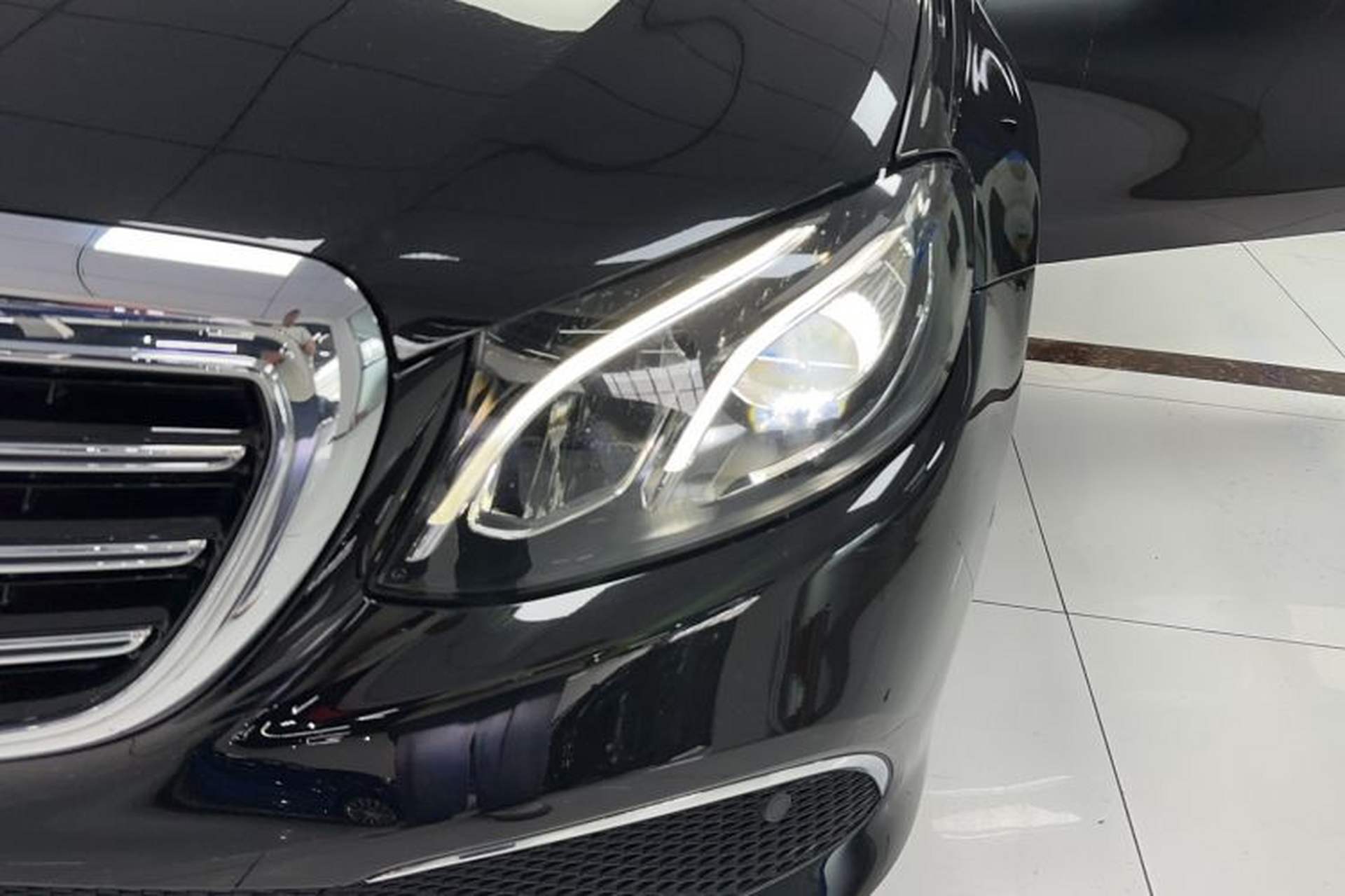 Used Mercedes-Benz E-Class 2020 Restyled E 300 L Exclusive Edition Exterior 7