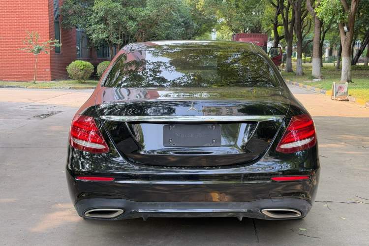 Used Mercedes-Benz E-Class 2020 E 260 Sport Edition Exterior 7