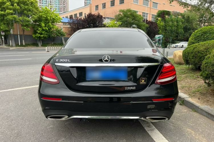 Used Mercedes-Benz E-Class 2020 E 300 L Sport Luxury Edition Exterior 8
