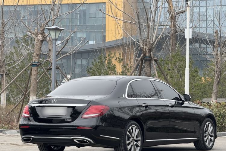 Used Mercedes-Benz E-Class 2020 E 260 L Exterior 9