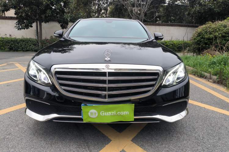 Used Mercedes-Benz E-Class 2020 E 300 L Sporty and Stylish Model Front