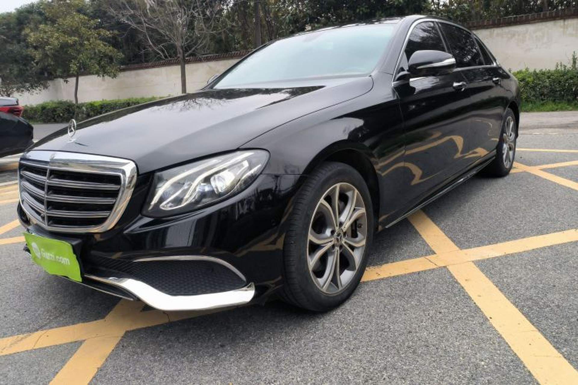 Used Mercedes-Benz E-Class 2020 E 300 L Sporty and Stylish Model Front Left 45 Deg