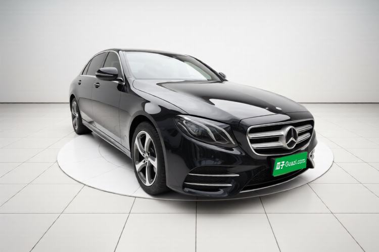 Used Mercedes-Benz E-Class 2020 E 260 L Sport Edition Front Right 45 Deg
