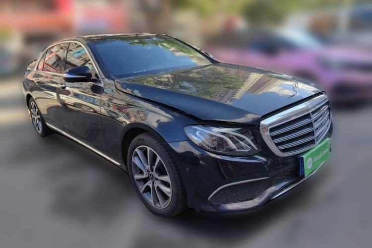 Used Mercedes-Benz E-Class 2020 Facelift E 260 L Front Right 45 Deg