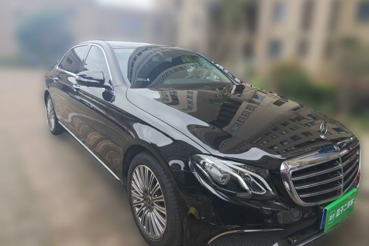 Used Mercedes-Benz E-Class 2020 Facelift E 300 L Stylish Edition Front Right 45 Deg