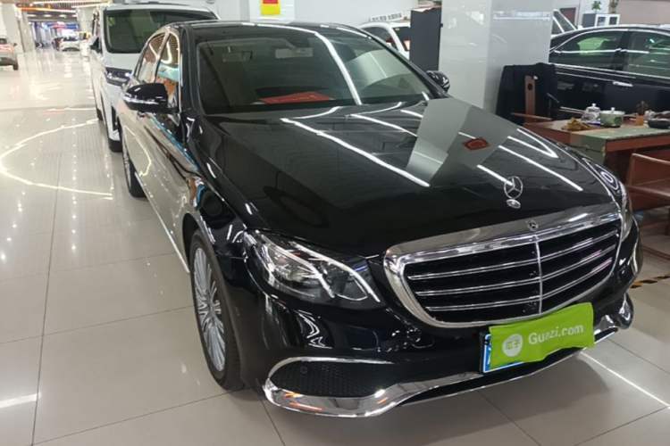 Used Mercedes-Benz E-Class 2020 E 300 L Luxury Model Front Right 45 Deg