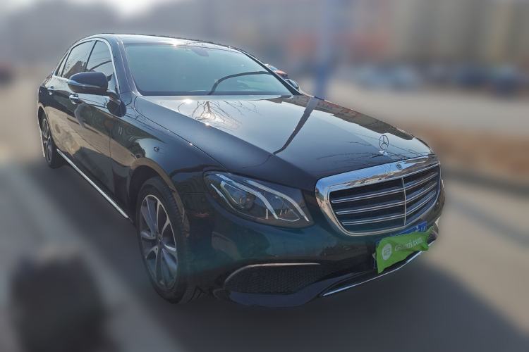 Used Mercedes-Benz E-Class 2020 Facelift E 260 L Front Right 45 Deg