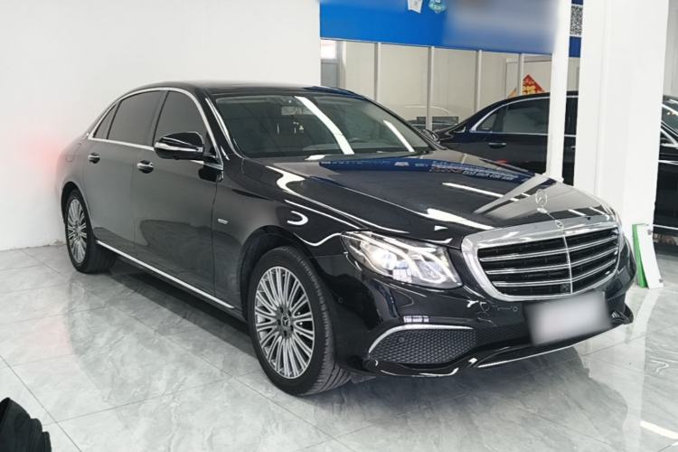 Used Mercedes-Benz E-Class 2020 Restyled E 300 L Exclusive Edition Front Right 45 Deg