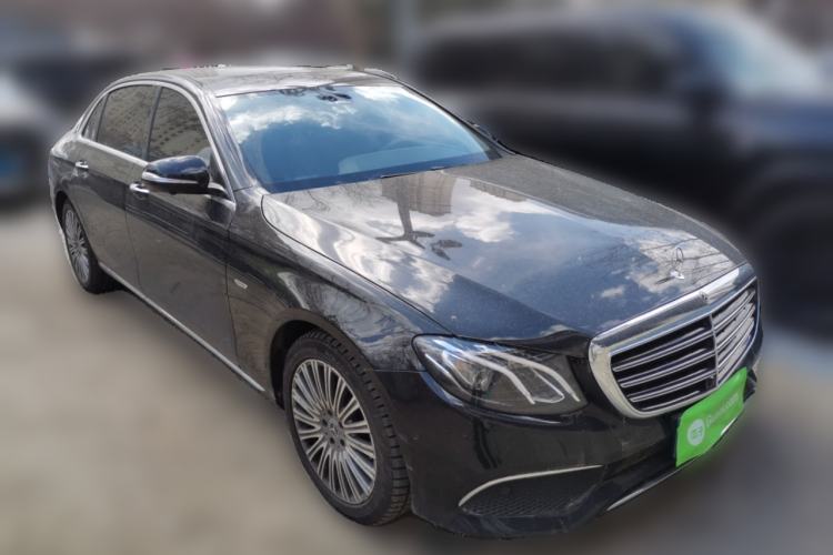 Used Mercedes-Benz E-Class 2020 Restyled E 300 L Exclusive Edition Front Right 45 Deg