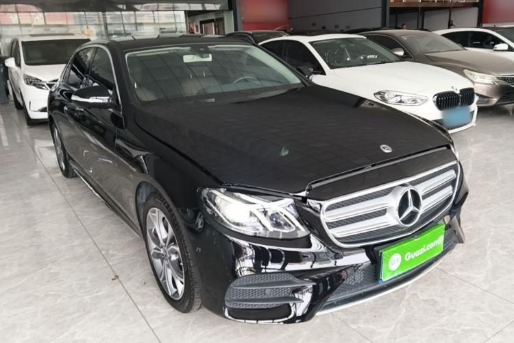Used Mercedes-Benz E-Class 2020 E 300 L Sporty and Stylish Model Front Right 45 Deg