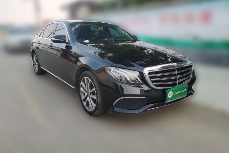 Used Mercedes-Benz E-Class 2020 E 260 L Front Right 45 Deg