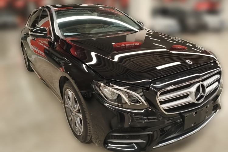 Used Mercedes-Benz E-Class 2020 E 300 L Sporty and Stylish Model Front Right 45 Deg