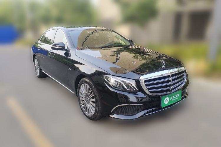 Used Mercedes-Benz E-Class 2020 Restyled E 300 L Exclusive Edition Front Right 45 Deg