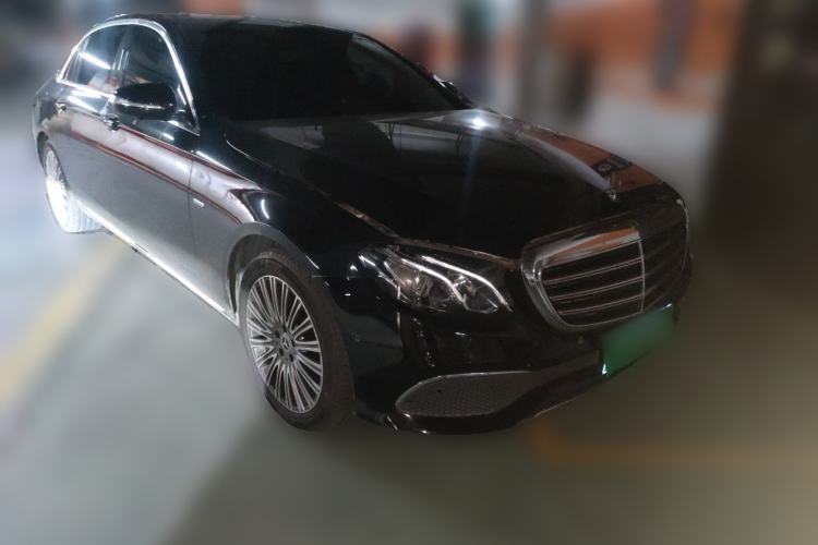 Used Mercedes-Benz E-Class 2020 Restyled E 300 L Exclusive Edition Front Right 45 Deg