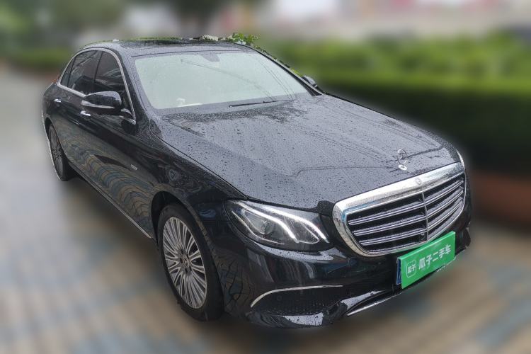 Used Mercedes-Benz E-Class 2020 Restyled E 300 L Exclusive Edition Front Right 45 Deg