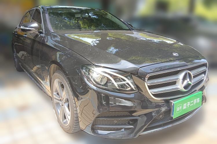 Used Mercedes-Benz E-Class 2020 E 260 L Front Right 45 Deg