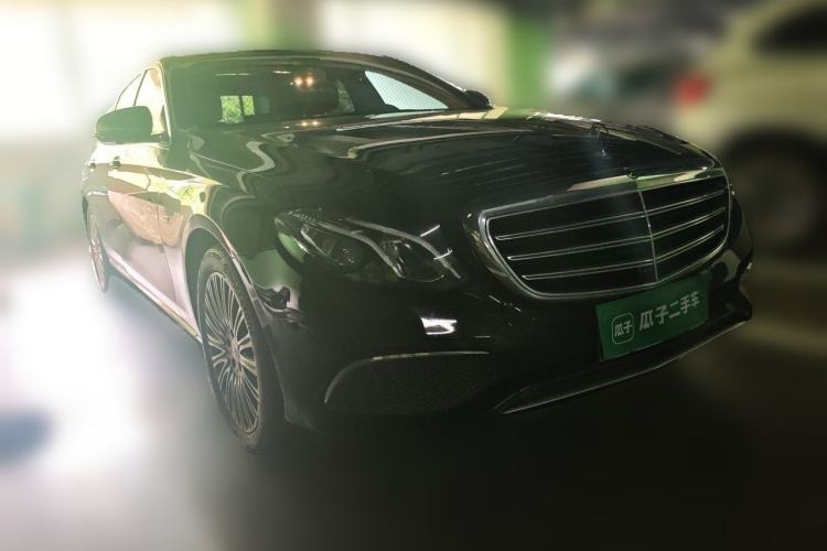 Used Mercedes-Benz E-Class 2020 Restyled E 300 L Exclusive Edition Front Right 45 Deg