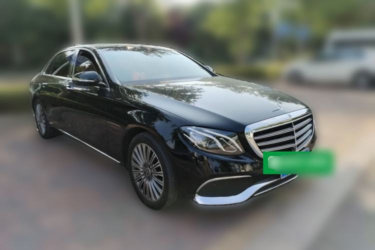 Used Mercedes-Benz E-Class 2020 Facelift E 300 L Stylish Edition Front Right 45 Deg