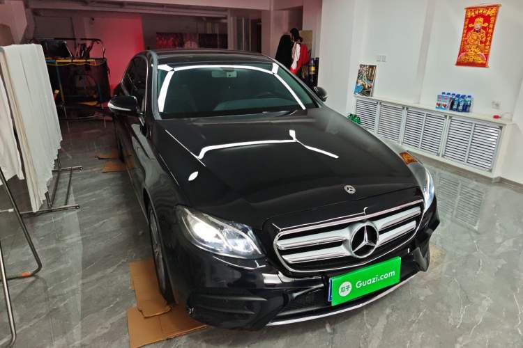 Used Mercedes-Benz E-Class 2020 E 300 L Sport Luxury Edition Front Right 45 Deg