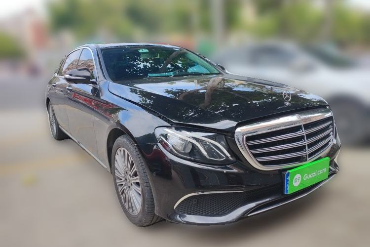 Used Mercedes-Benz E-Class 2020 Restyled E 300 L Exclusive Edition Front Right 45 Deg