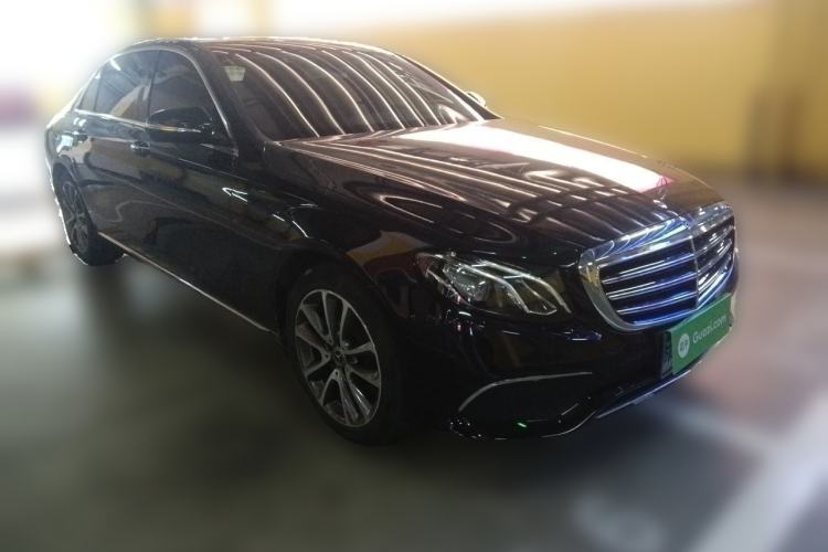 Used Mercedes-Benz E-Class 2020 E 260 L Front Right 45 Deg