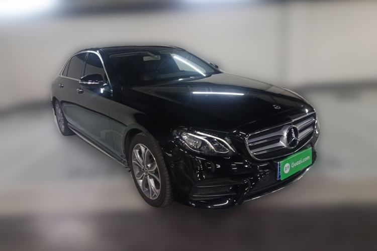 Used Mercedes-Benz E-Class 2020 E 300 L Sporty and Stylish Model Front Right 45 Deg