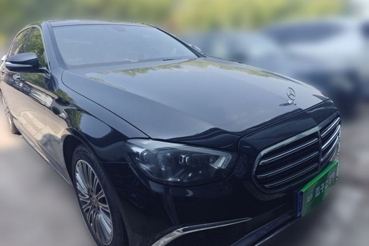 Used Mercedes-Benz E-Class 2020 E 260 L Sport Edition Front Right 45 Deg