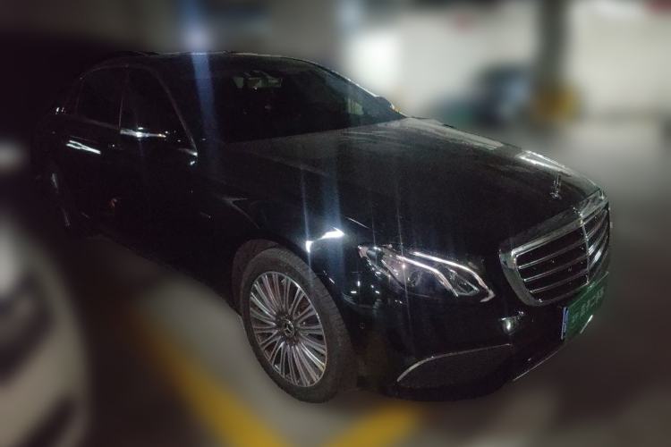 Used Mercedes-Benz E-Class 2020 Restyled E 300 L Exclusive Edition Front Right 45 Deg