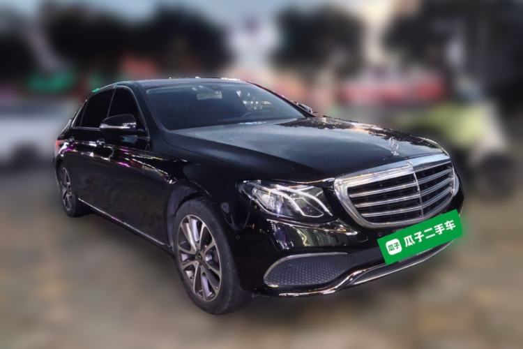 Used Mercedes-Benz E-Class 2020 E 260 L Front Right 45 Deg