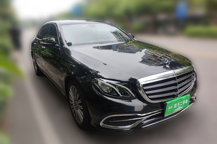 Used Mercedes-Benz E-Class 2020 Facelift E 300 L Stylish Edition Front Right 45 Deg