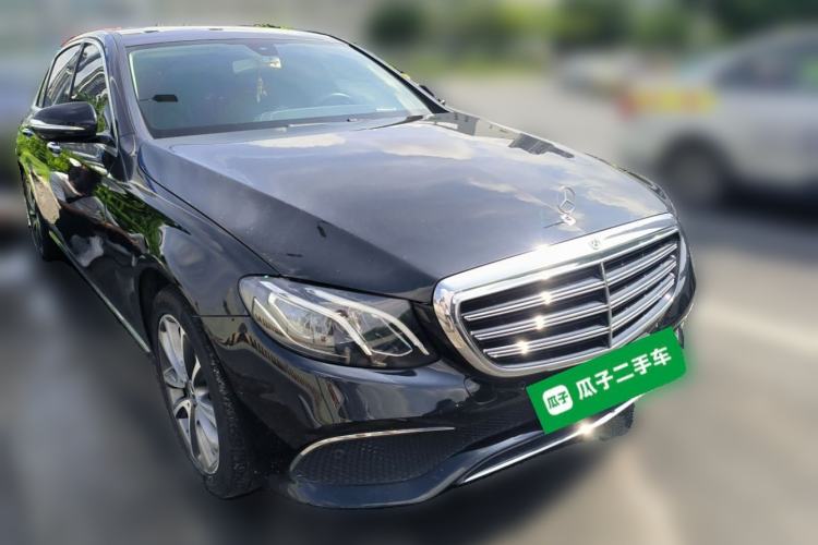 Used Mercedes-Benz E-Class 2020 Facelift E 260 L Front Right 45 Deg