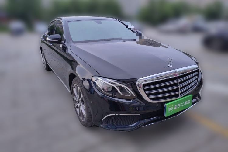 Used Mercedes-Benz E-Class 2020 E 260 L 4MATIC Front Right 45 Deg