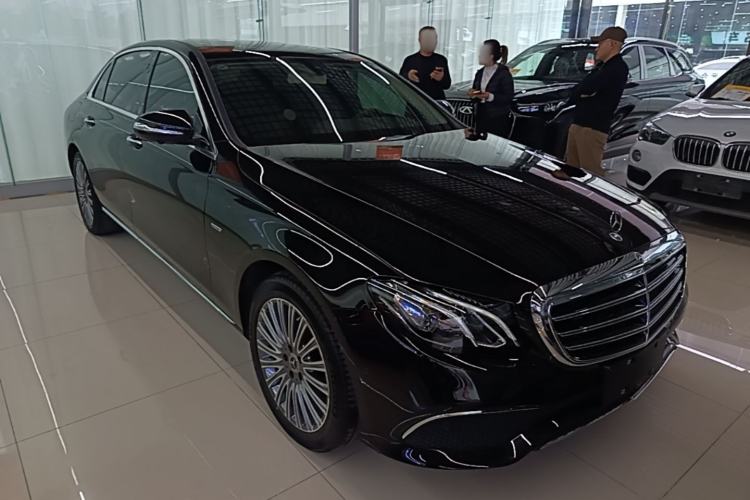 Used Mercedes-Benz E-Class 2020 Restyled E 300 L Exclusive Edition Front Right 45 Deg