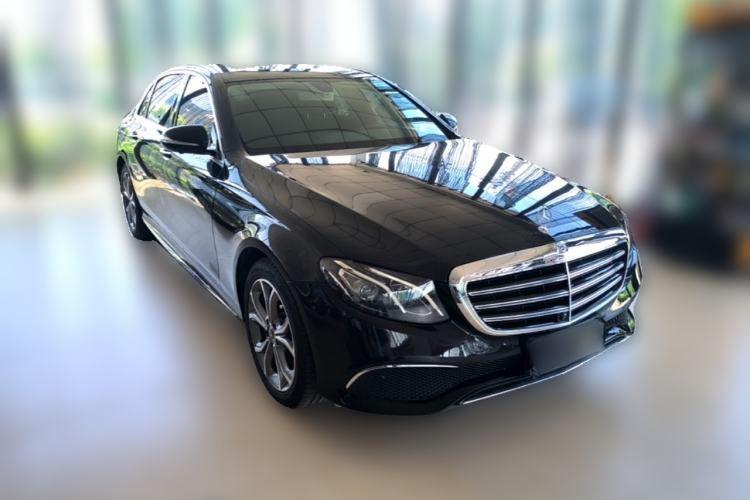 Used Mercedes-Benz E-Class 2020 E 300 L Sporty and Stylish Model Front Right 45 Deg