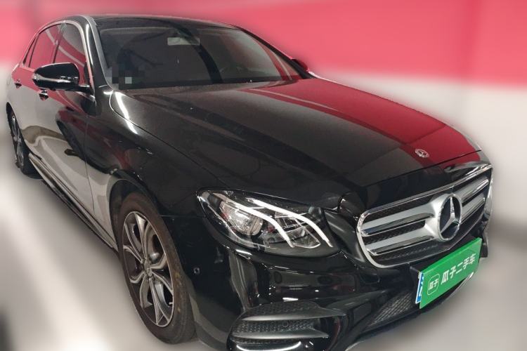 Used Mercedes-Benz E-Class 2020 E 300 L Sporty and Stylish Model Front Right 45 Deg