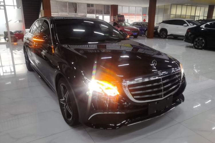 Used Mercedes-Benz E-Class 2020 Restyled E 300 L Sport Exclusive Edition Front Right 45 Deg