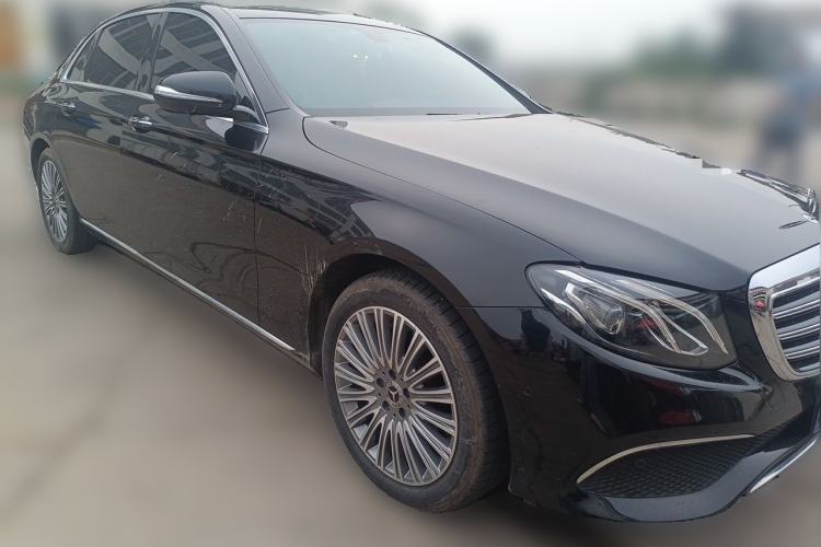 Used Mercedes-Benz E-Class 2020 E 300 L Luxury Model Front Right 45 Deg