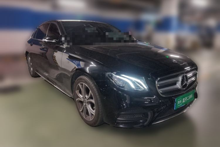 Used Mercedes-Benz E-Class 2020 E 300 L Sporty and Stylish Model Front Right 45 Deg