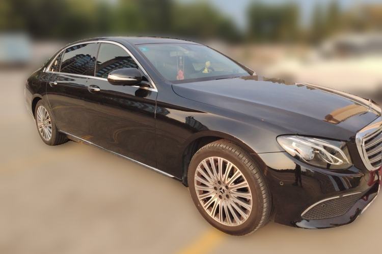 Used Mercedes-Benz E-Class 2020 Facelift E 300 L Stylish Edition Front Right 45 Deg